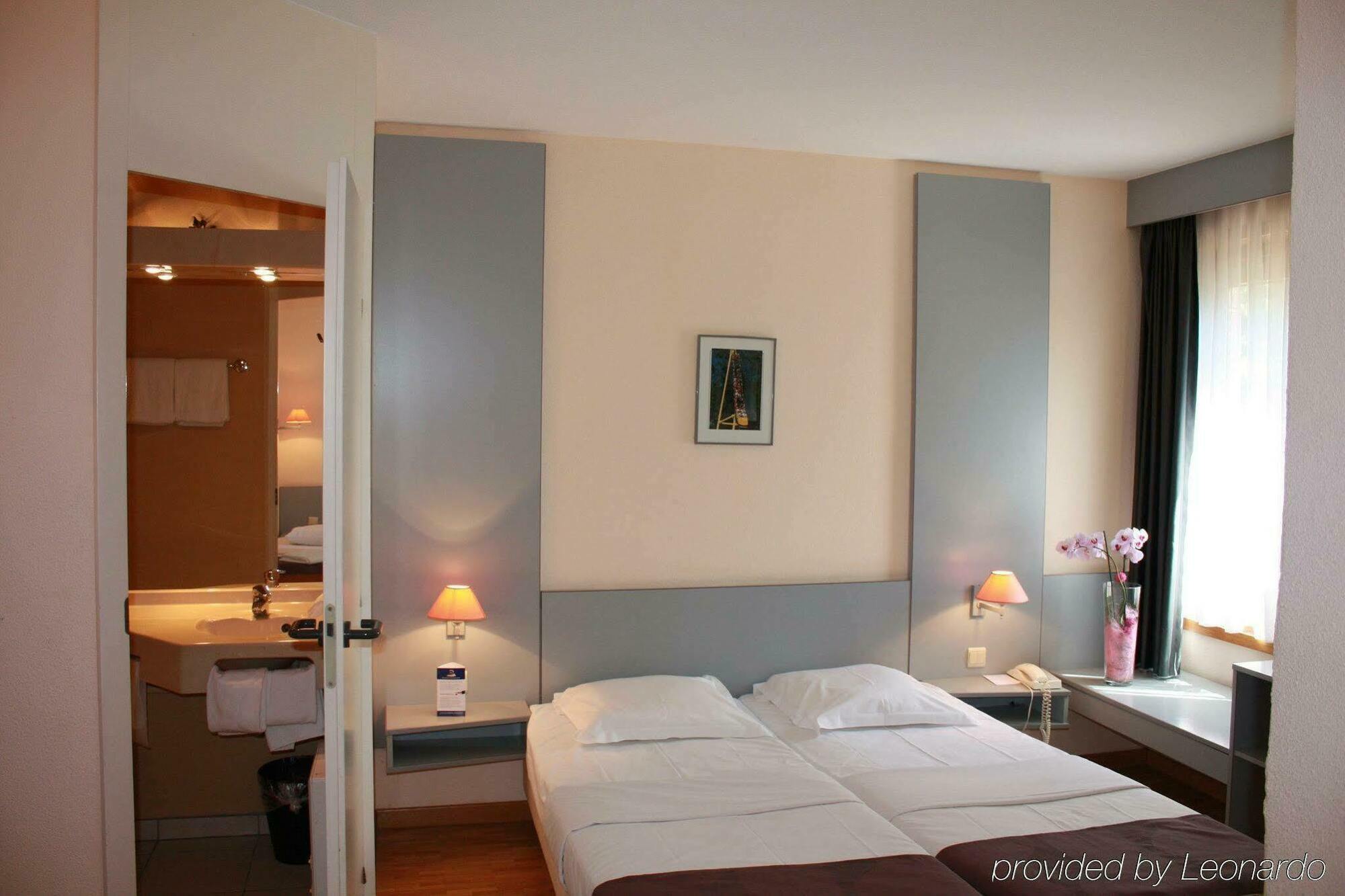 Ibis Brussels East 3*